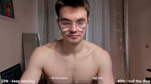 Snapshot of jame_flow chatting on March 10, 2025, 10:26 am Hey there Im Jame online show from March 10, 2025, 10:26 am