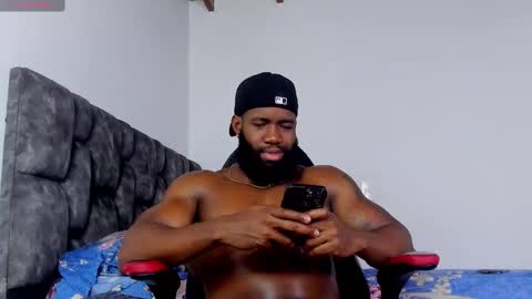 Snapshot of james_bbcmuscle chatting on September 12, 2025, 7:47 pm James BBC online show from September 12, 2025, 7:47 pm