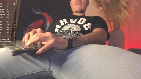 Snapshot of james_carter7 chatting on September 11, 2025, 6:35 am Juan online show from September 11, 2025, 6:35 am