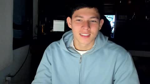 james_cr online show from January 25, 2025, 11:23 am