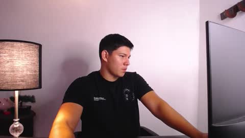 james_cr online show from October 3, 2025, 3:14 am