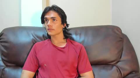 Snapshot of james_morrisonm chatting on November 7, 2025, 10:43 pm james_morrisonm online show from November 7, 2025, 10:43 pm