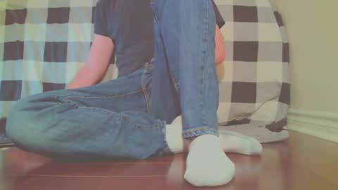 Snapshot of jamesknight57 chatting on October 27, 2025, 1:42 am James online show from October 27, 2025, 1:42 am