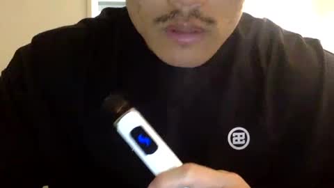 jamesmo820913 online show from March 11, 2025, 4:32 am