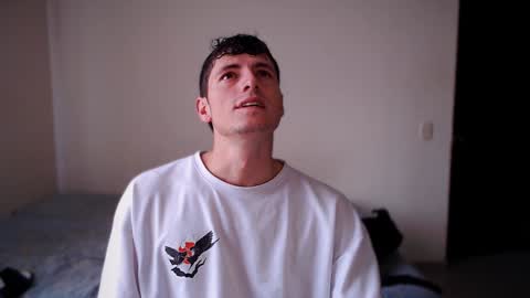 Snapshot of jamesss____ chatting on January 3, 2025, 4:27 pm jamesss____ online show from January 3, 2025, 4:27 pm