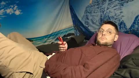 OF - Jamiejordans online show from October 30, 2025, 2:46 am