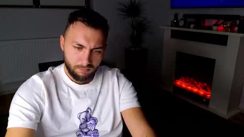 Robbie online show from November 23, 2025, 8:03 am