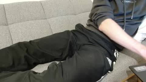 Jan online show from October 26, 2025, 7:20 pm