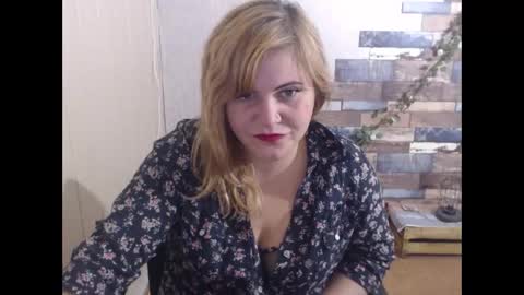 janaloveli online show from September 12, 2025, 6:02 am