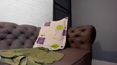 JANE  online show from January 20, 2025, 6:42 am