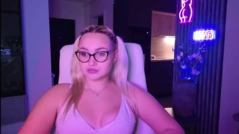 Jane online show from October 27, 2025, 10:25 pm