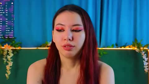 Jenifer online show from November 30, 2025, 7:12 am