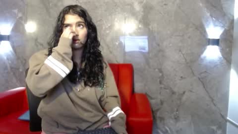 Snapshot of janitaa chatting on December 14, 2025, 5:24 am Jan online show from December 14, 2025, 5:24 am