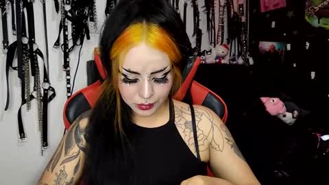 Snapshot of janna_ink chatting on February 1, 2025, 12:18 am      online show from February 1, 2025, 12:18 am