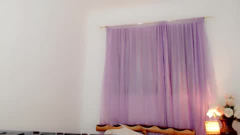 Snapshot of japanesse_susiexx chatting on December 11, 2024, 6:31 pm Susie-- online show from December 11, 2024, 6:31 pm