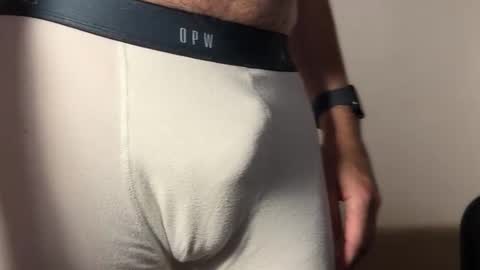 Snapshot of jarabedecereza chatting on October 23, 2025, 5:33 pm MRA online show from October 23, 2025, 5:33 pm