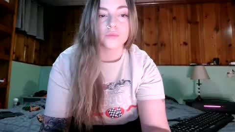 Snapshot of jaseyrae12 chatting on January 29, 2025, 11:04 pm Jasey Rae online show from January 29, 2025, 11:04 pm