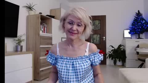 Jasmin room for people 40 online show from December 5, 2024, 2:33 pm