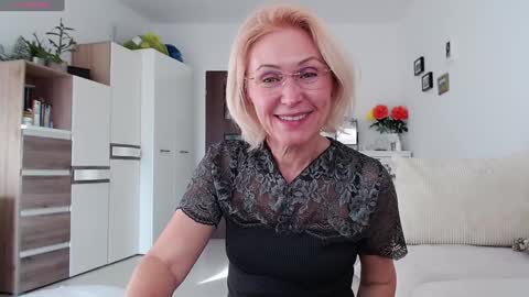 Jasmin room for people 40 online show from October 19, 2025, 1:23 pm