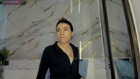 Jas online show from December 7, 2024, 2:57 pm