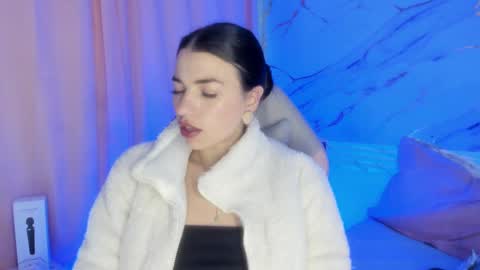 Jas online show from February 5, 2025, 9:29 pm