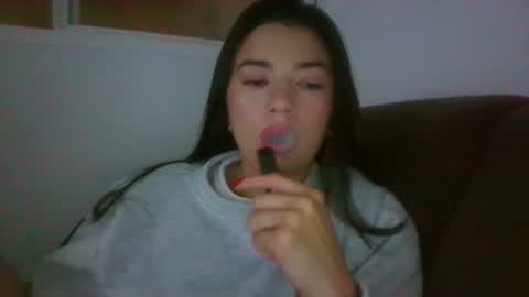 Jas online show from December 19, 2025, 11:34 pm