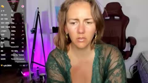 Snapshot of jasminedaze888 chatting on December 3, 2025, 10:08 pm Jasmine Daze online show from December 3, 2025, 10:08 pm