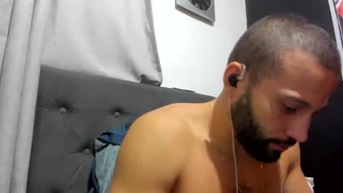    online show from November 20, 2025, 4:12 am