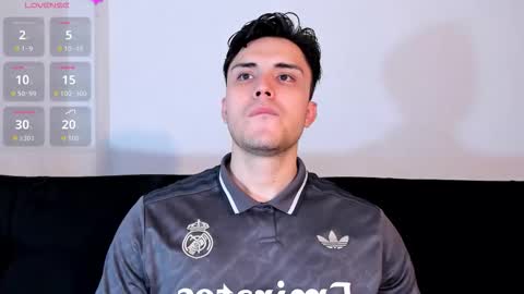 Snapshot of jasonxd98 chatting on November 14, 2025, 1:04 am Jason online show from November 14, 2025, 1:04 am