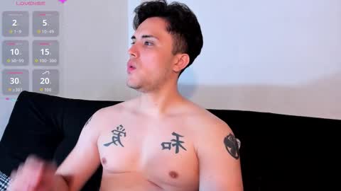 Snapshot of jasonxd98 chatting on November 18, 2025, 1:15 pm Jason online show from November 18, 2025, 1:15 pm