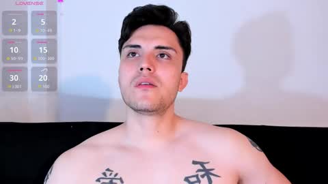 Snapshot of jasonxd98 chatting on November 19, 2025, 1:38 am Jason online show from November 19, 2025, 1:38 am