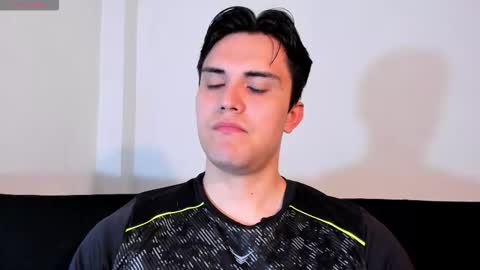 Snapshot of jasonxd98 chatting on December 14, 2025, 3:17 pm Jason online show from December 14, 2025, 3:17 pm