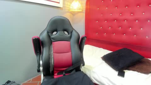 Snapshot of jasperjohnson chatting on March 12, 2025, 9:02 am jasperjohnson online show from March 12, 2025, 9:02 am