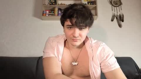 Snapshot of jastinpet chatting on October 26, 2025, 10:04 pm jastinpet online show from October 26, 2025, 10:04 pm