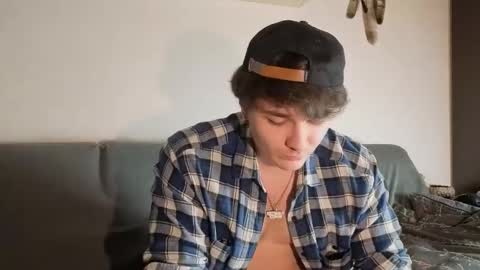 Snapshot of jastinpet chatting on October 31, 2025, 10:44 pm jastinpet online show from October 31, 2025, 10:44 pm