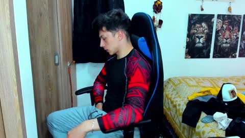 Javier online show from January 15, 2025, 9:30 pm