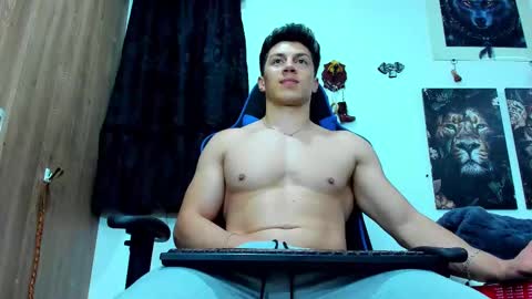 Javier online show from February 23, 2025, 4:17 am