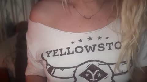 JAV online show from November 20, 2025, 8:30 pm