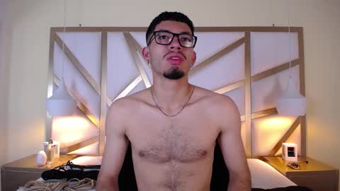 Snapshot of jaxon_carter chatting on October 31, 2025, 12:11 am jaxon_carter online show from October 31, 2025, 12:11 am