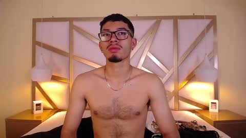 Snapshot of jaxon_carter chatting on November 30, 2025, 8:35 pm jaxon_carter online show from November 30, 2025, 8:35 pm