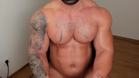 Snapshot of jaxonhunk chatting on December 22, 2024, 1:34 am JaxonHunk online show from December 22, 2024, 1:34 am