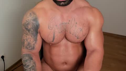 Snapshot of jaxonhunk chatting on February 5, 2025, 2:08 am JaxonHunk online show from February 5, 2025, 2:08 am