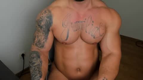 Snapshot of jaxonhunk chatting on March 7, 2025, 7:16 pm JaxonHunk online show from March 7, 2025, 7:16 pm