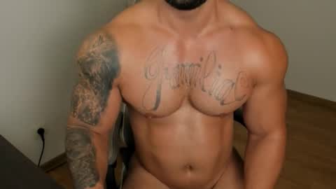 Snapshot of jaxonhunk chatting on September 13, 2025, 3:06 am JaxonHunk online show from September 13, 2025, 3:06 am