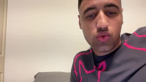 Snapshot of jay699510854 chatting on January 25, 2025, 4:23 am jay699510854 online show from January 25, 2025, 4:23 am