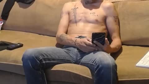 Snapshot of jay_short7863 chatting on February 17, 2025, 10:58 pm O F jay short786 online show from February 17, 2025, 10:58 pm