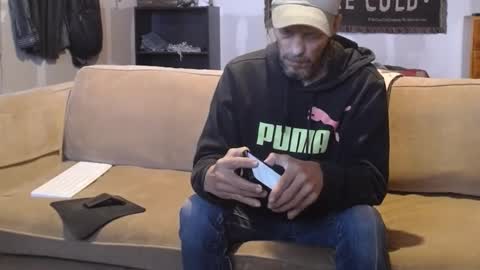 Snapshot of jay_short7863 chatting on February 19, 2025, 6:21 pm O F jay short786 online show from February 19, 2025, 6:21 pm