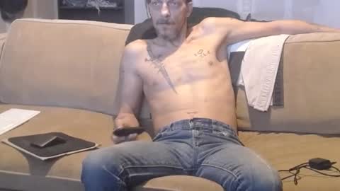 Snapshot of jay_short7863 chatting on February 20, 2025, 9:09 pm O F jay short786 online show from February 20, 2025, 9:09 pm