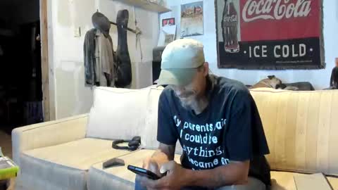 Snapshot of jay_short7863 chatting on October 23, 2025, 5:40 am O F jay short786 online show from October 23, 2025, 5:40 am