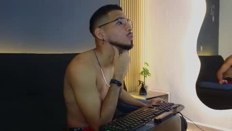 Snapshot of jaybrown_1 chatting on October 2, 2025, 3:24 am Jay online show from October 2, 2025, 3:24 am